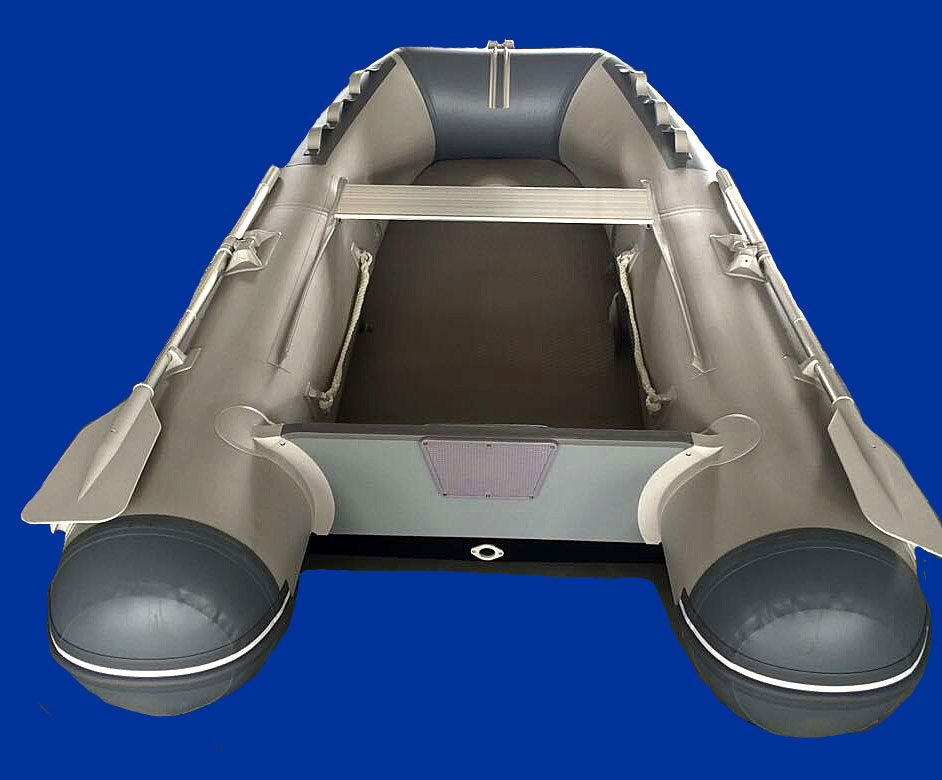 Bateau 2.7i Charles Oversea Bateau 2.7i Charles Oversea